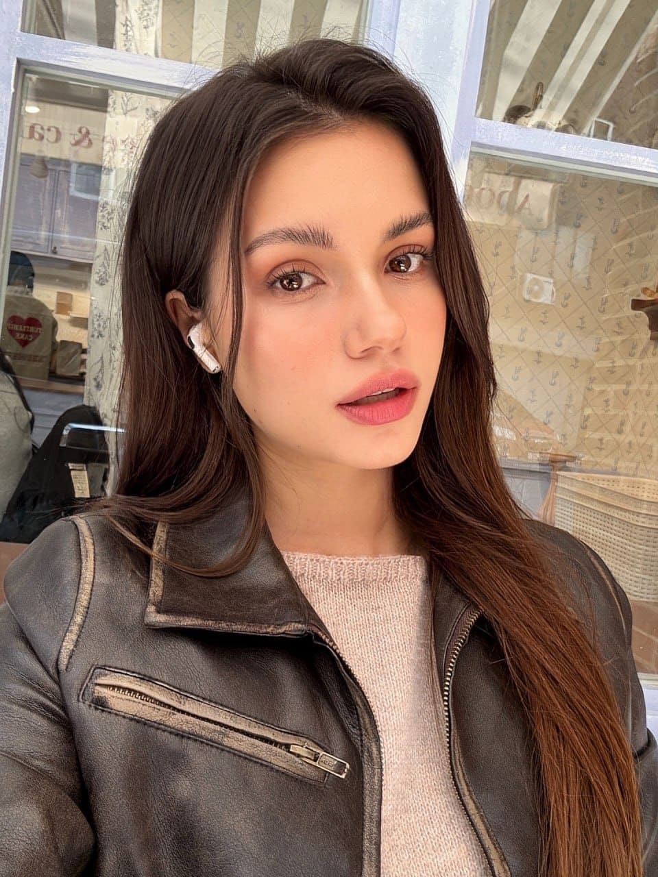 มิรา — รูปที่ 1
