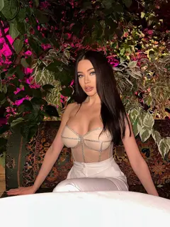 Adeline escort in Bangkok
