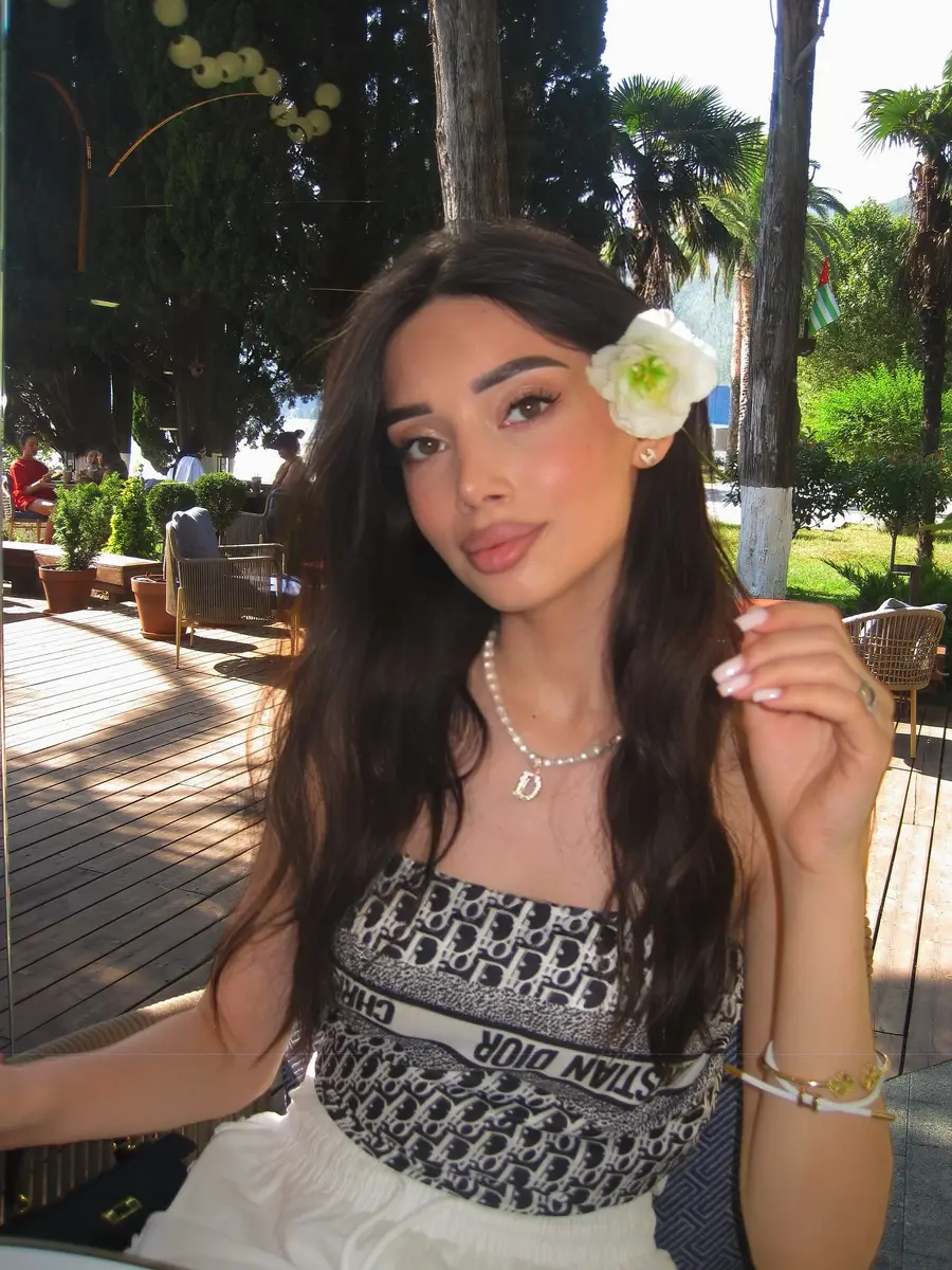 Gulzhibek escort in Phuket
