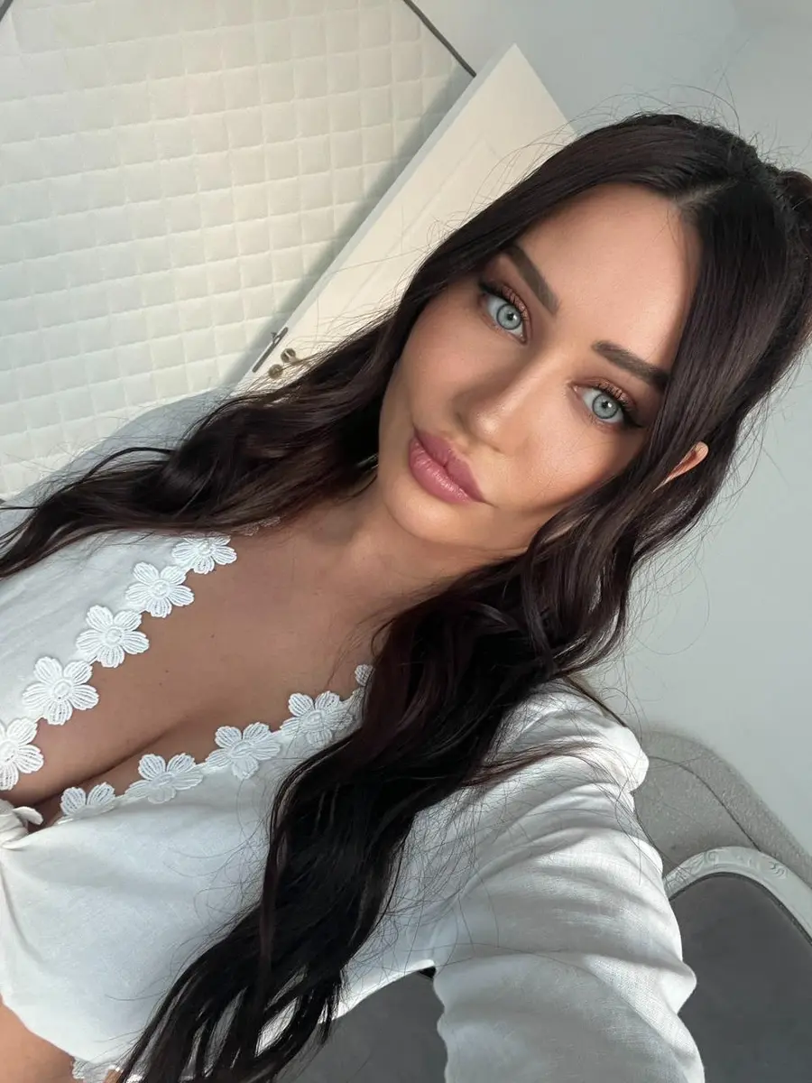 Yasmin escort in Phuket